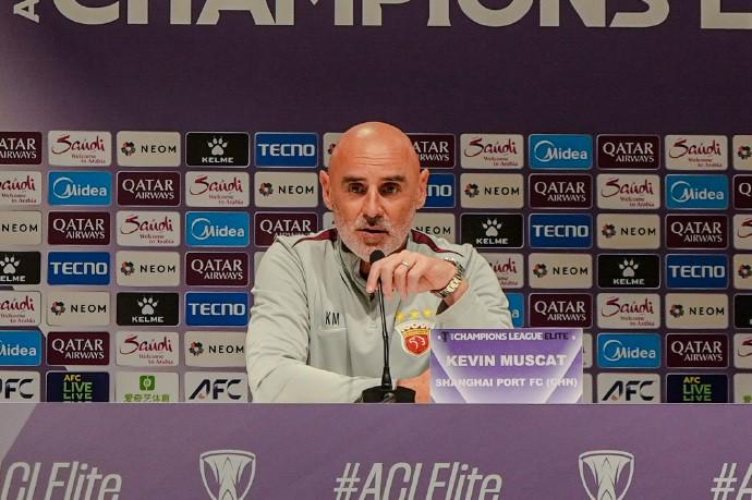 海港理论上, 程中劲头十 海港理论上, 程中劲头十