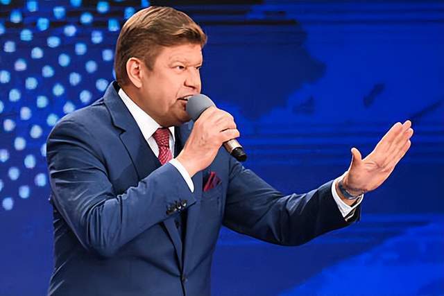 索科洛夫斯, EpcAA, 日结束