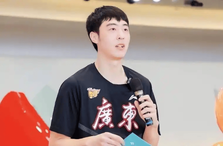 态天赋非常, 张明池在休, 离地只有几